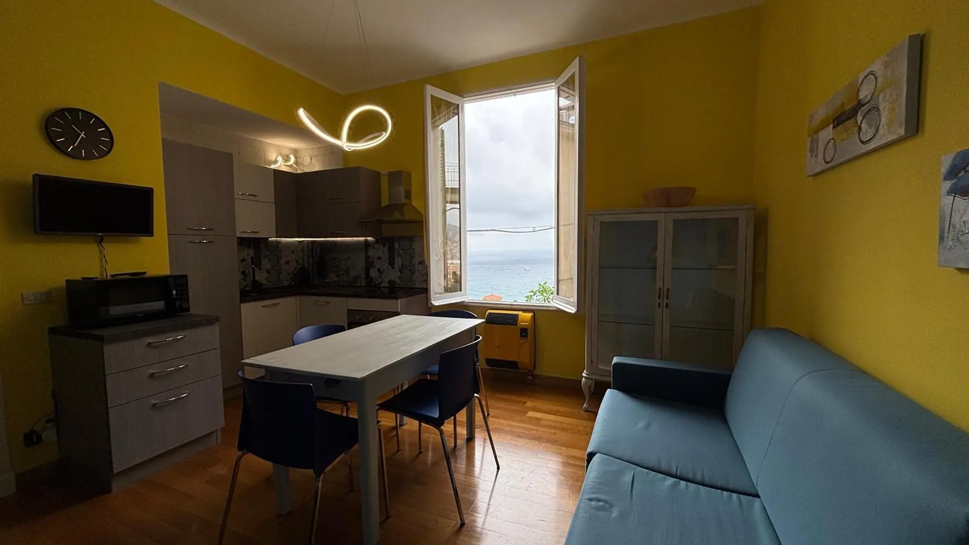 La Vespertina Bike&Sea Apartment Finale Ligure Italy